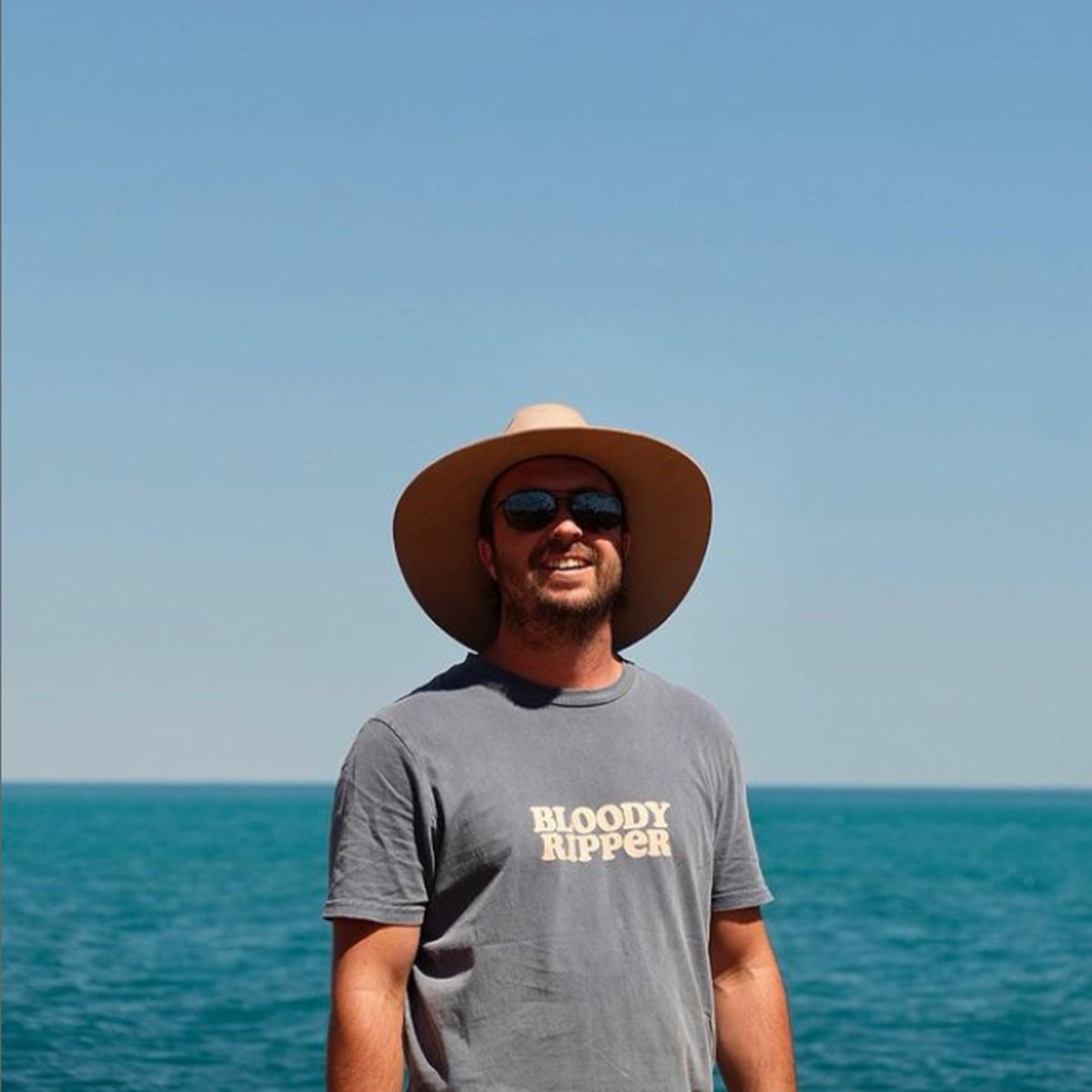 Bloody Ripper Slang Tee In Navy