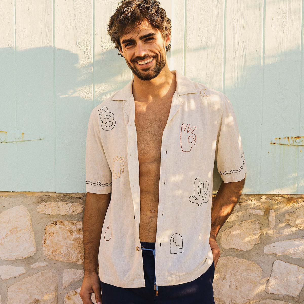 Zorba Embroida Holiday Shirt in Ecru