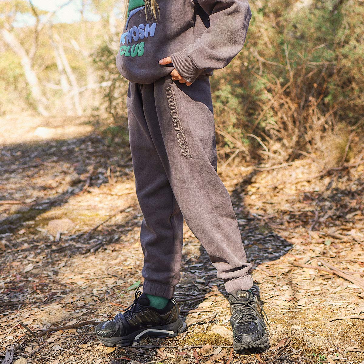 Kids Track Pant in Carbon