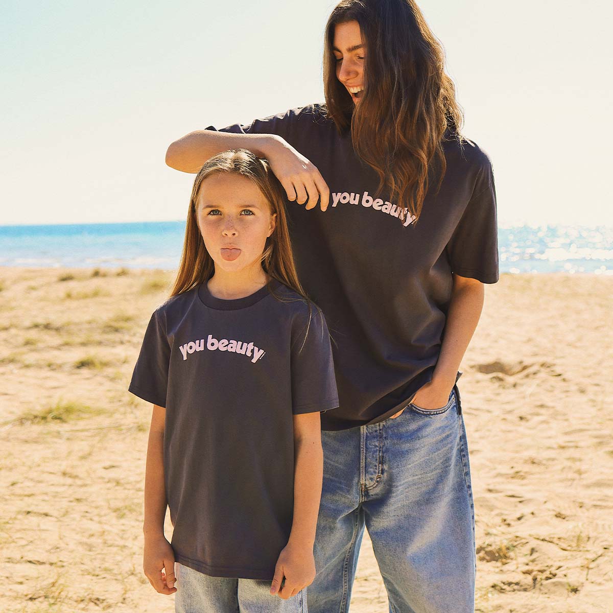 You Beauty Slang Tee in Charcoal