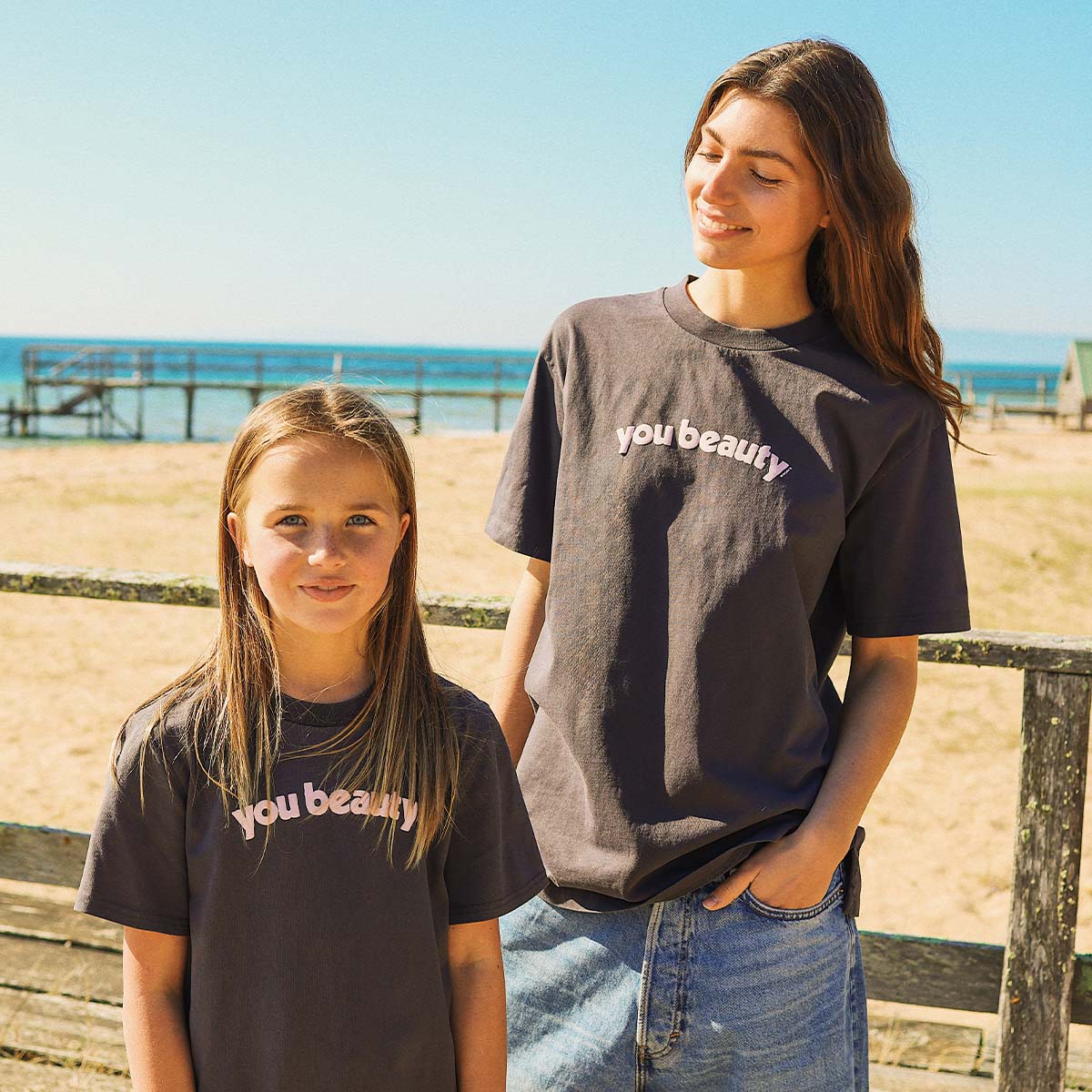 You Beauty Slang Tee in Charcoal