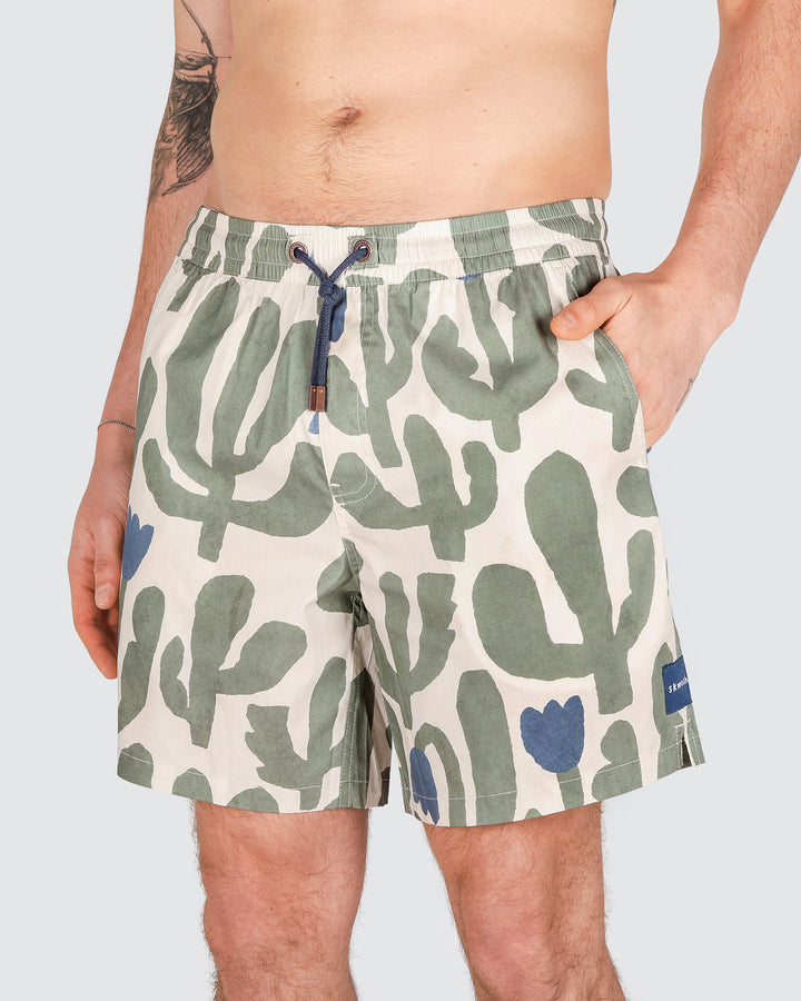 Pablo Prickles Everyday Shorts in Ecru
