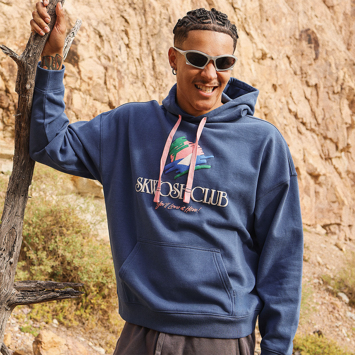 Set Sail Hoodie in Navy