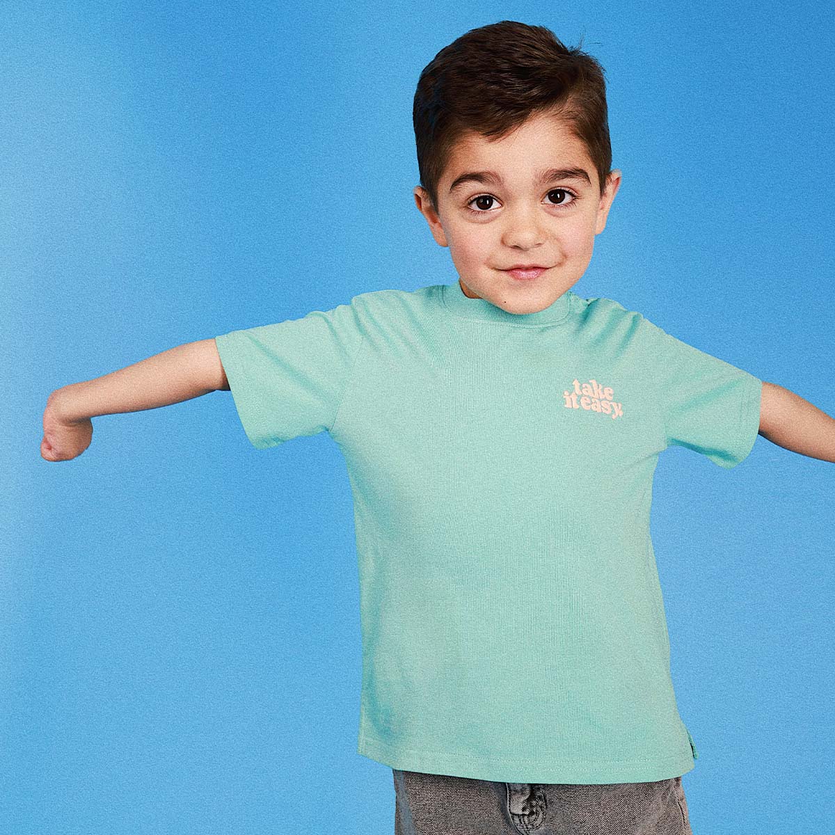 Take It Easy Kids Slang Tee in Moss